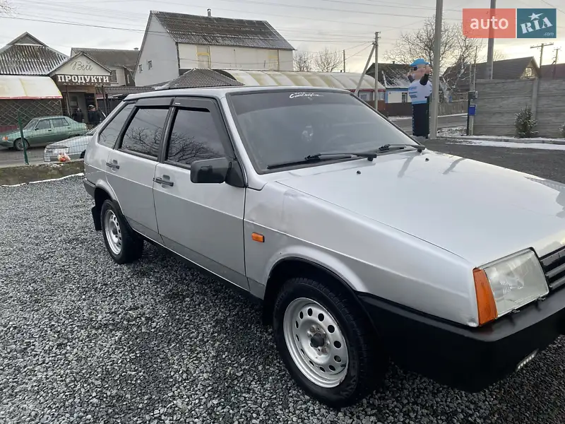 ВАЗ / Lada 2109