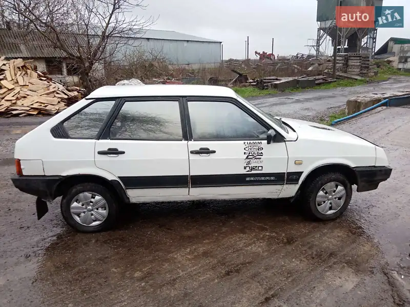 ВАЗ / Lada 2109