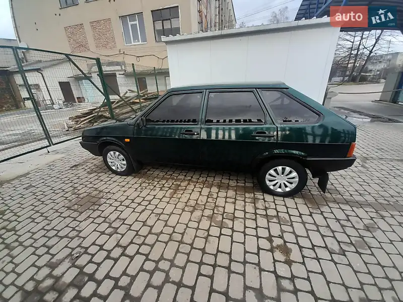 ВАЗ / Lada 2109