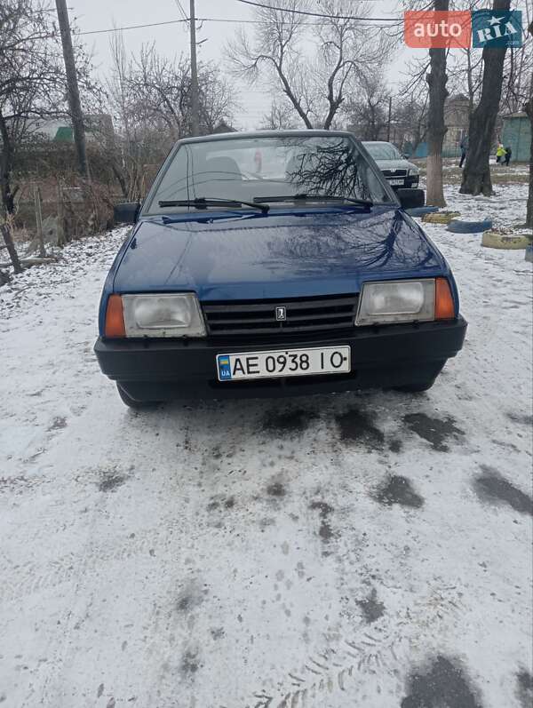 Хетчбек ВАЗ 2109