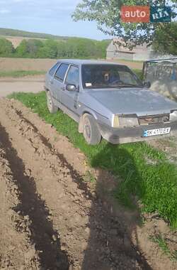 ВАЗ / Lada 2109  2001