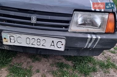 ВАЗ / Lada 2109  2003