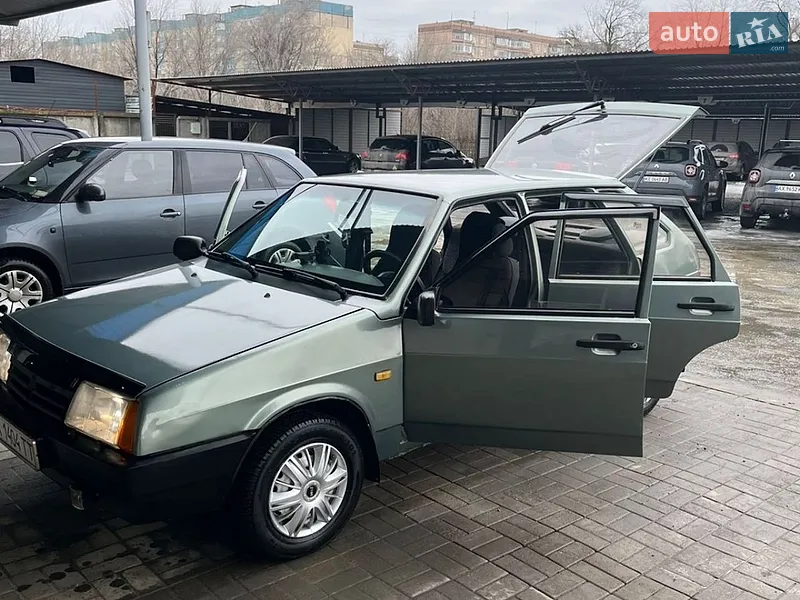 ВАЗ / Lada 2109 2009