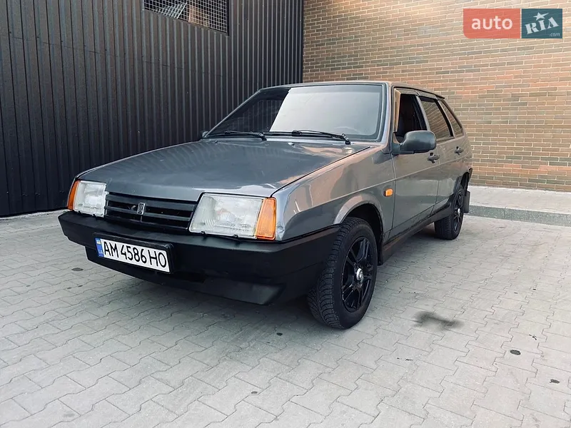 ВАЗ / Lada 2109
