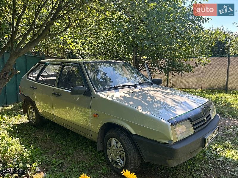Хэтчбек ВАЗ / Lada 2109 2008 в Харькове