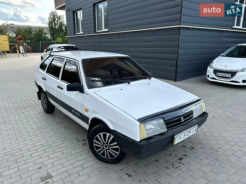 ВАЗ / Lada 2109