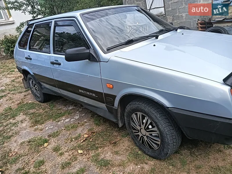 ВАЗ / Lada 2109