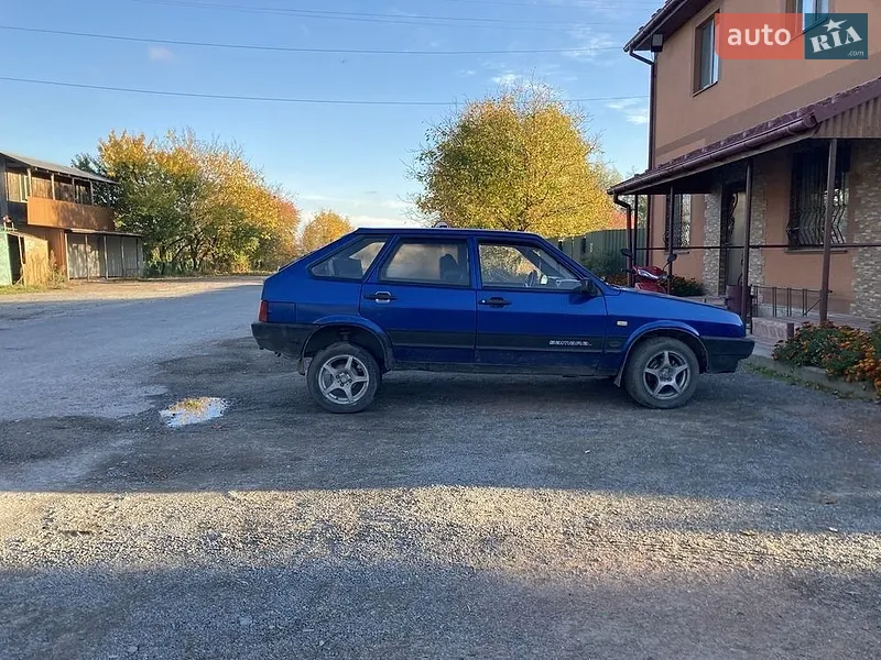 ВАЗ / Lada 2109