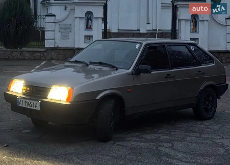 ВАЗ / Lada 2109