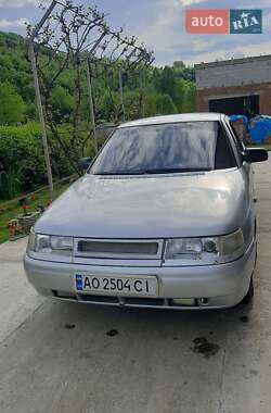 ВАЗ / Lada 2110  2002