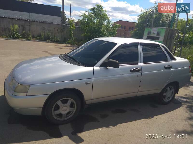 ВАЗ / Lada 2110 2011 года в Чернигове