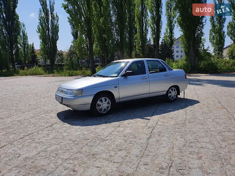 ВАЗ / Lada 2110