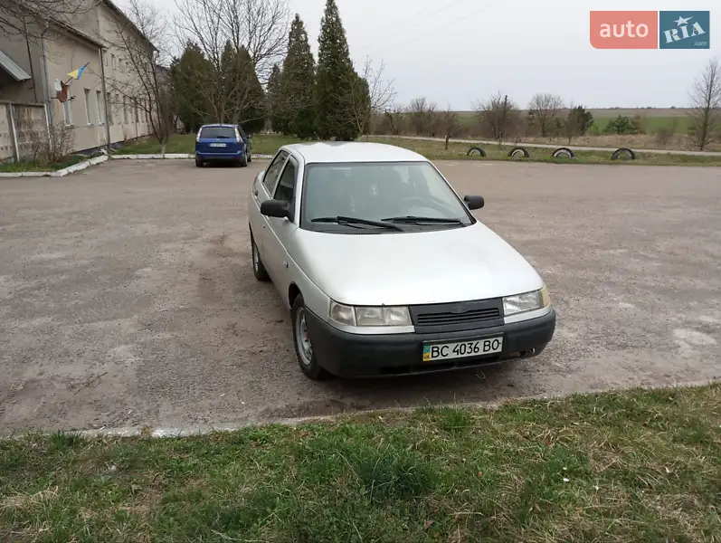 ВАЗ / Lada 2110