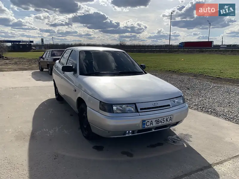 ВАЗ / Lada 2110
