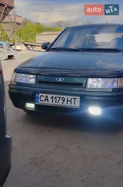 ВАЗ / Lada 2110  2002