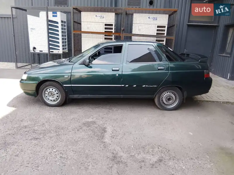 ВАЗ / Lada 2110