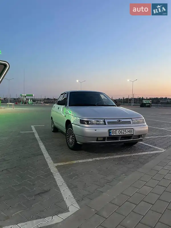 ВАЗ / Lada 2110