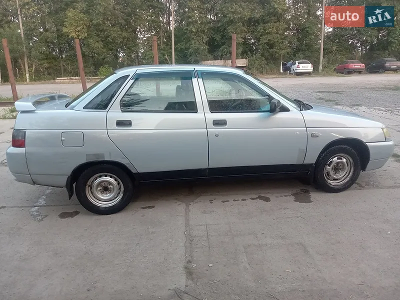 ВАЗ / Lada 2110