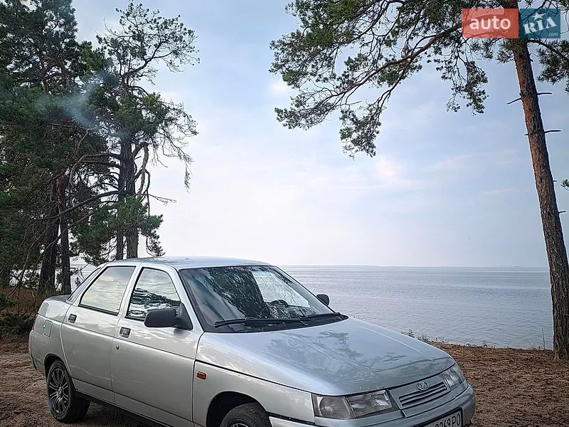 ВАЗ / Lada 2110