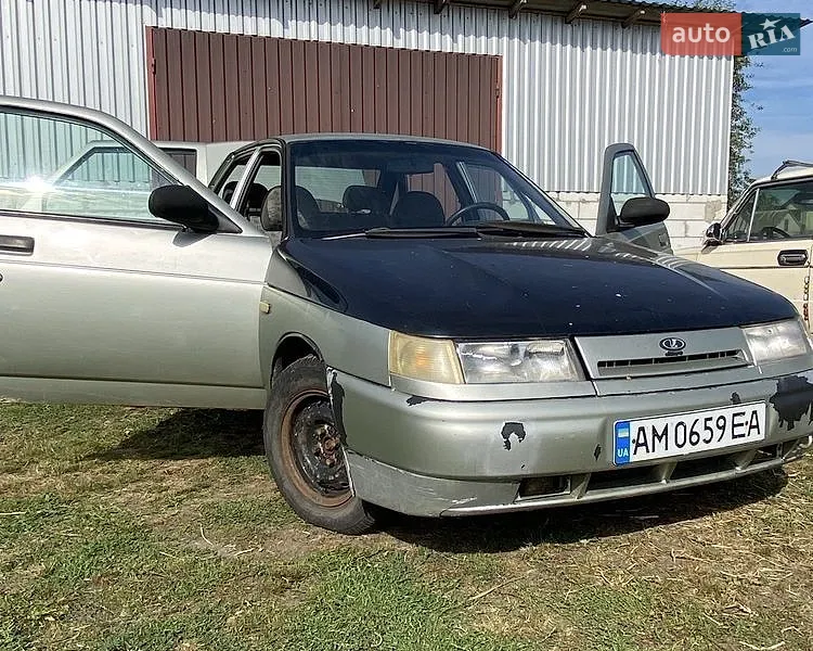 ВАЗ / Lada 2110