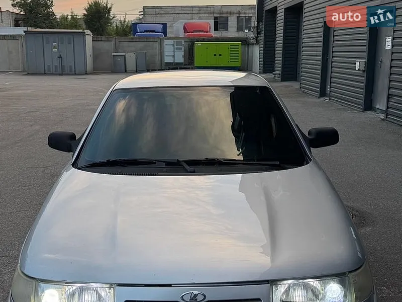 ВАЗ / Lada 2110