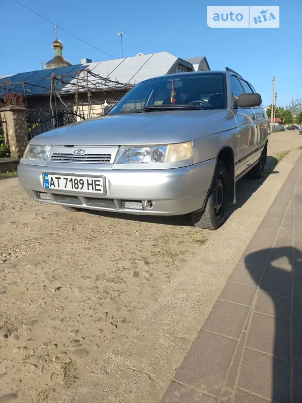 ВАЗ / Lada 2111