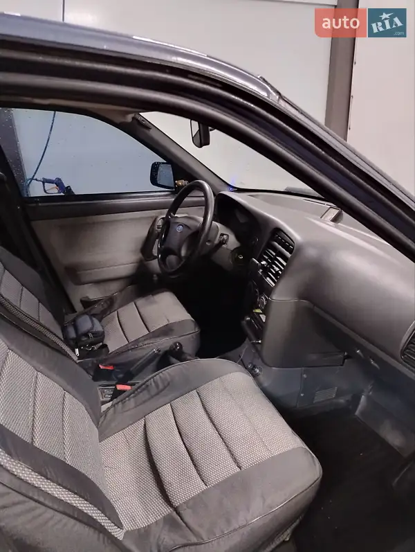 ВАЗ / Lada 2111