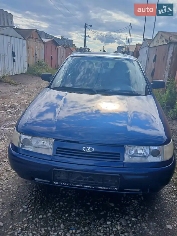 ВАЗ / Lada 2111