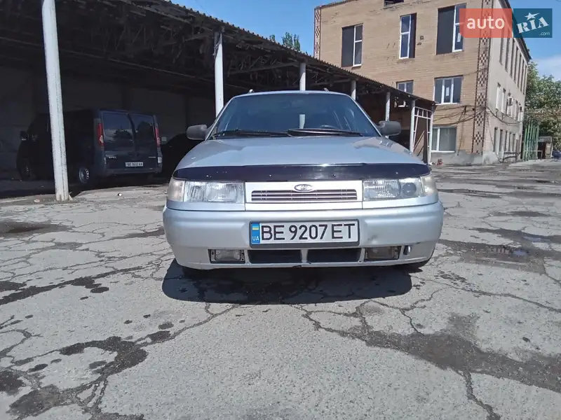 ВАЗ / Lada 2111