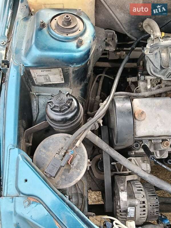 Хэтчбек ВАЗ 2111