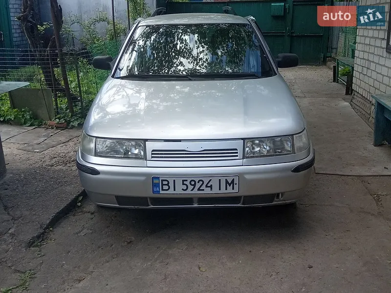 ВАЗ / Lada 2111