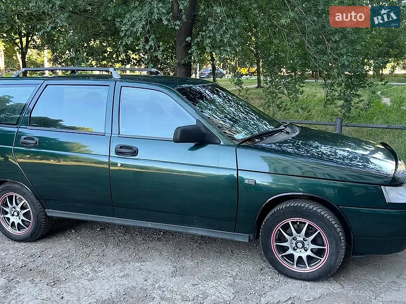 ВАЗ / Lada 2111