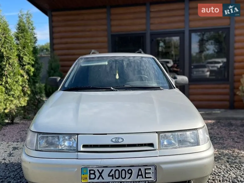 ВАЗ / Lada 2111