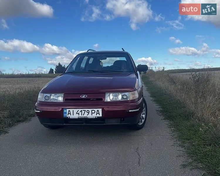 ВАЗ / Lada 2111