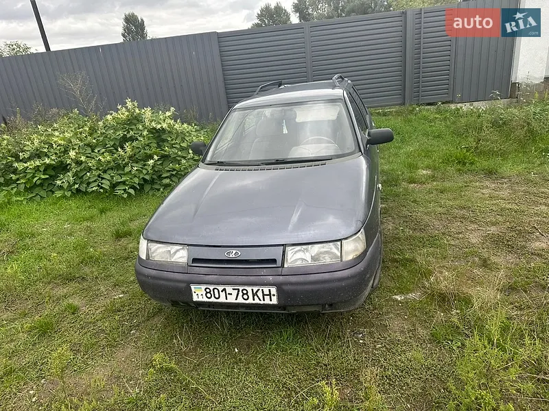 ВАЗ / Lada 2111 2001