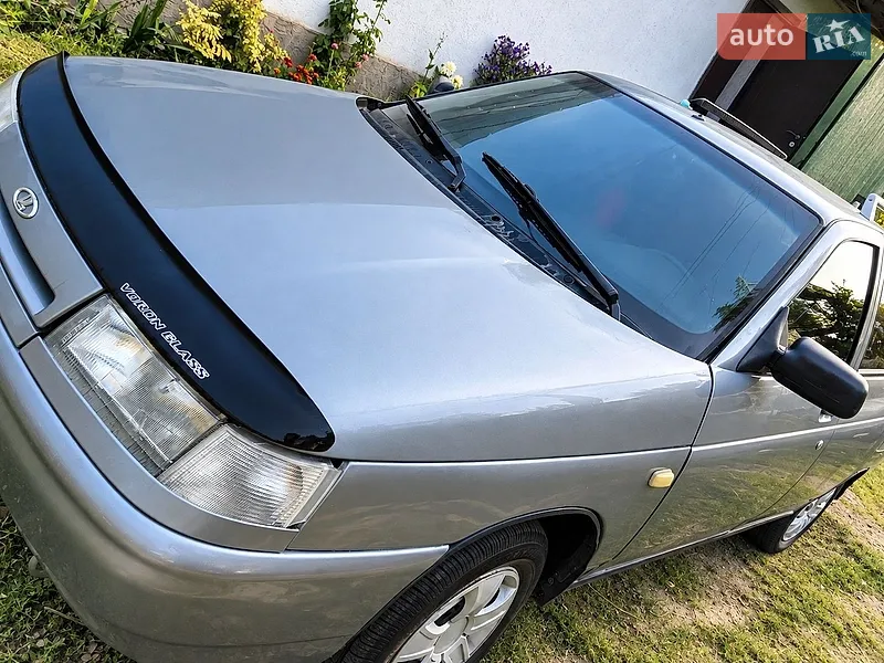 ВАЗ / Lada 2111