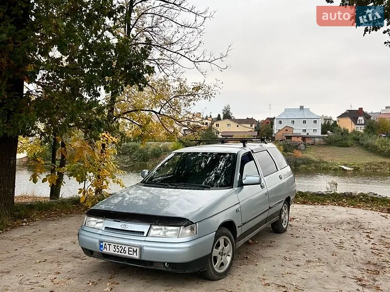 ВАЗ / Lada 2111