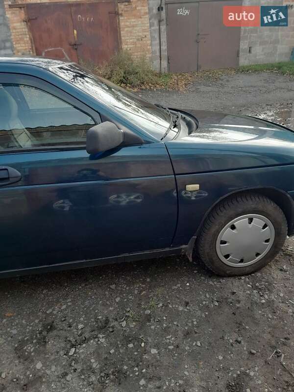 Хэтчбек ВАЗ 2114 Samara