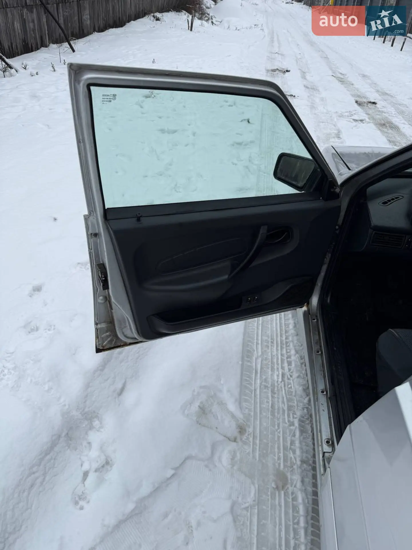 ВАЗ / Lada 2115 Samara 2008 VIN XTA21154084646372 фото оголошення 9 з 14