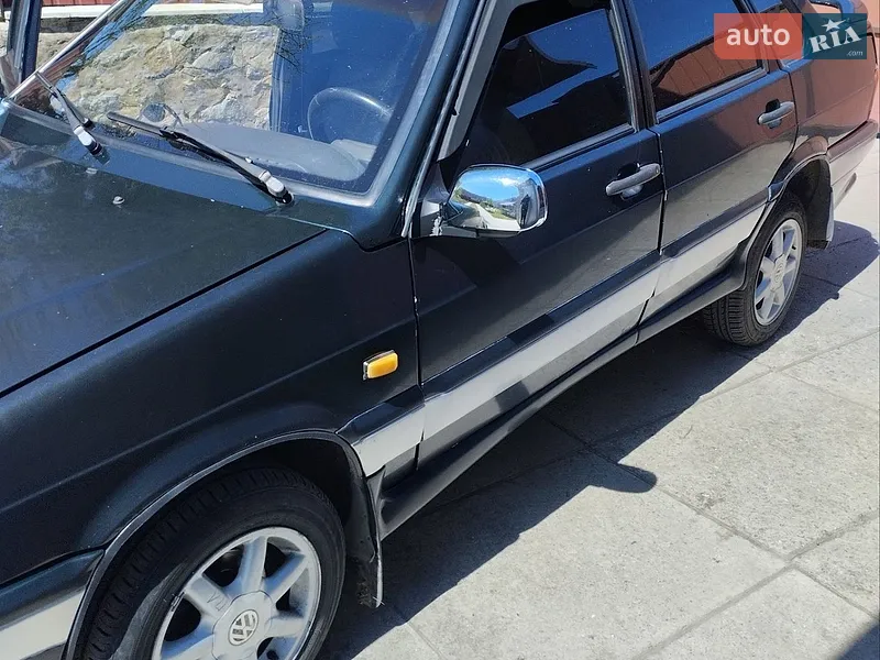 ВАЗ / Lada 2115 Samara 2002
