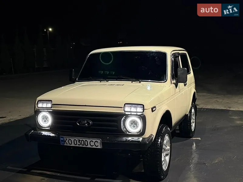 ВАЗ / Lada 2121 Нива