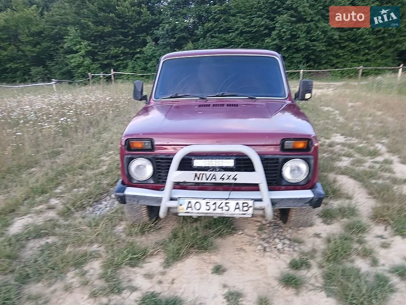 ВАЗ / Lada Niva 2005