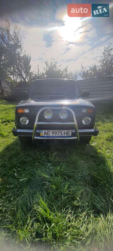 Позашляховик / Кросовер ВАЗ 21214 / 4x4