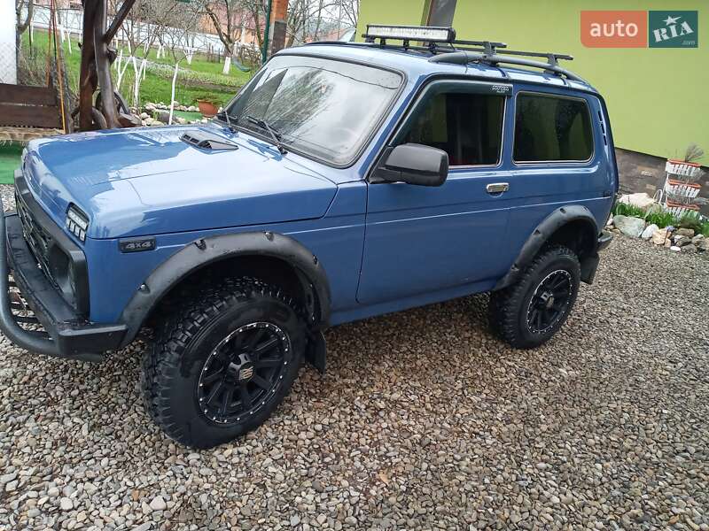 Хетчбек ВАЗ 21214 / 4x4