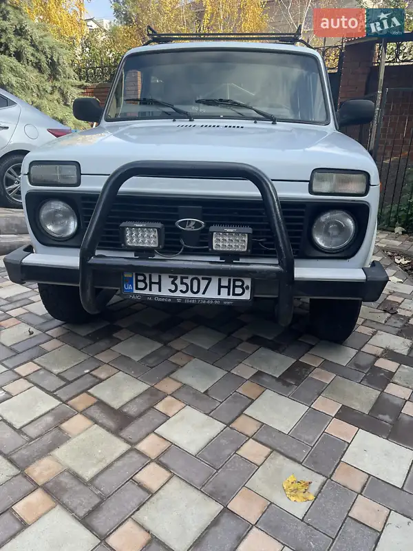 ВАЗ / Lada 21214 / 4x4 2015