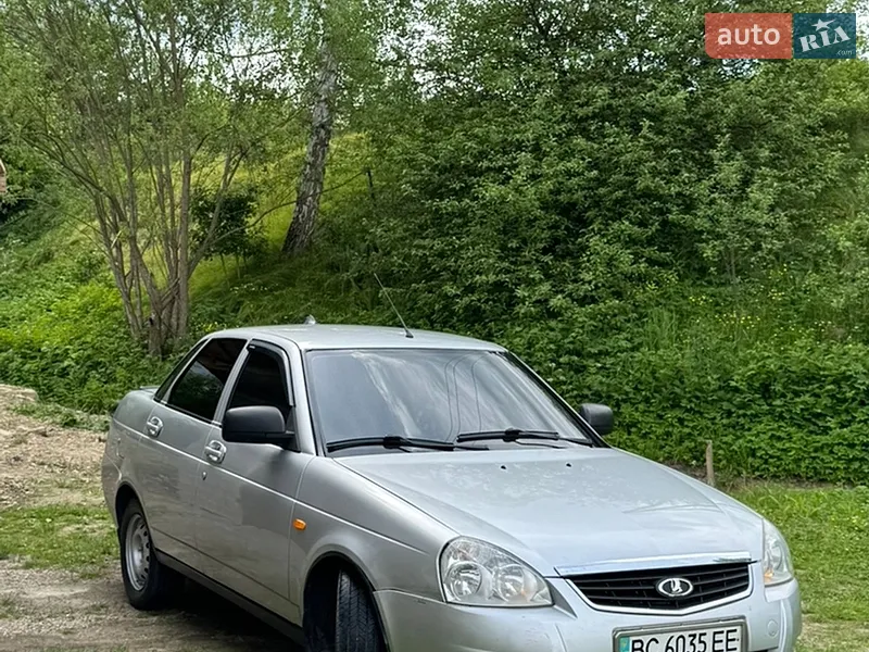 ВАЗ / Lada 2170 Priora 2013