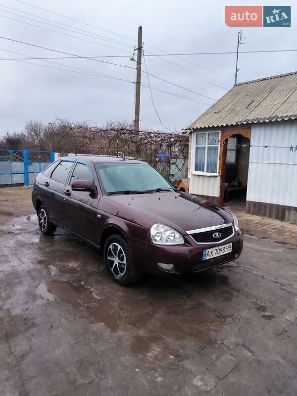 ВАЗ / Lada 2172 Priora 2012 года в Харькове