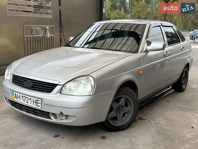 ВАЗ / Lada 2172 Priora 2010
