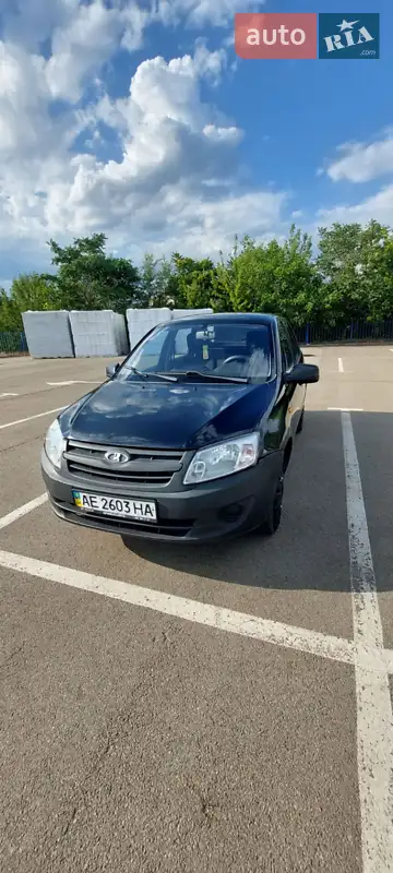 ВАЗ / Lada 2190 Granta