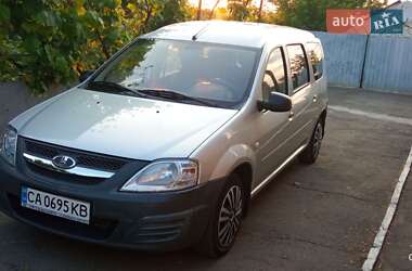 ВАЗ / Lada Largus  2013